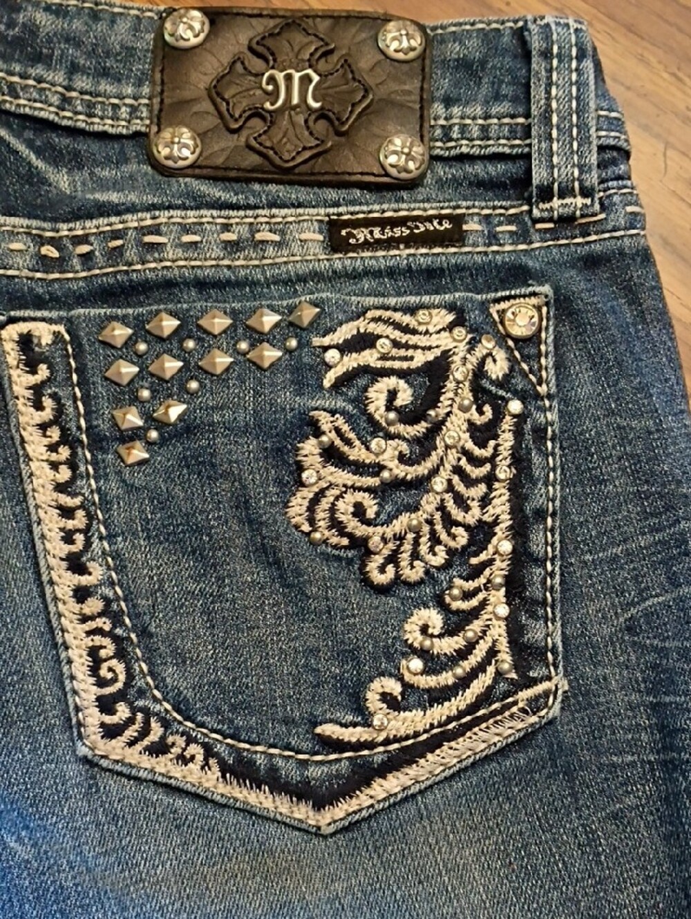 😍Miss Me Mid Blue Straight Leg Jeans with Embroidered Stud Pocket - Picture 6 of 14
